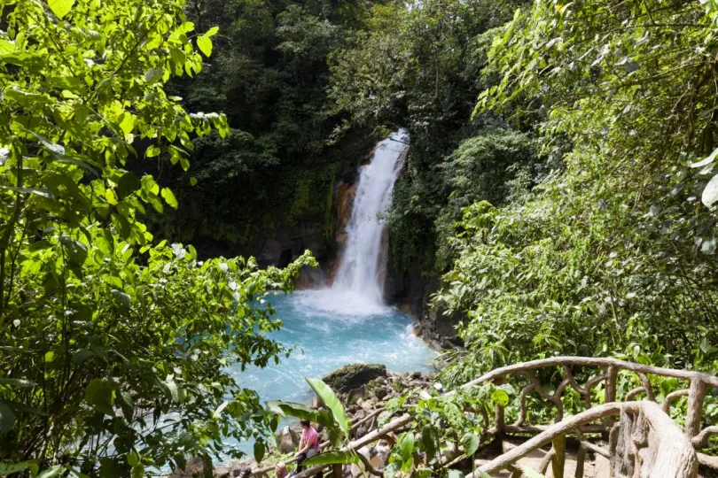 Costa Rica bezienswaardigheden Rio Celeste