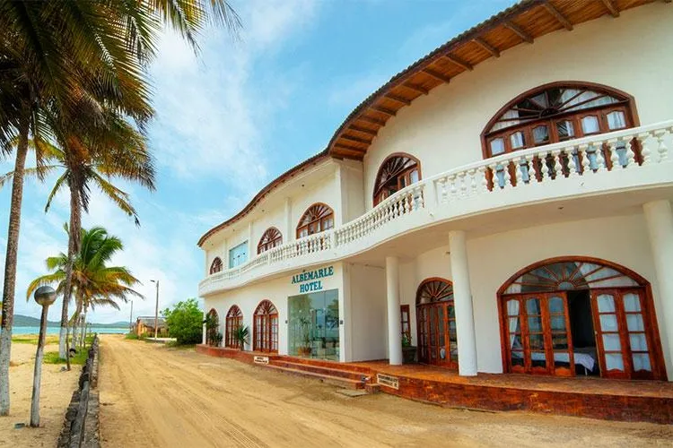 Galapagos hotels Isabela