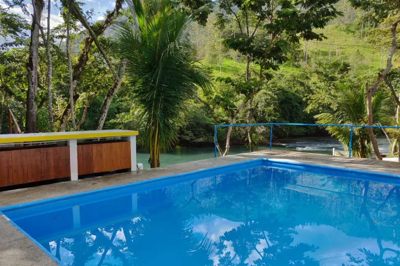 Familiereis Guatemala hotel Oasis Lanquin