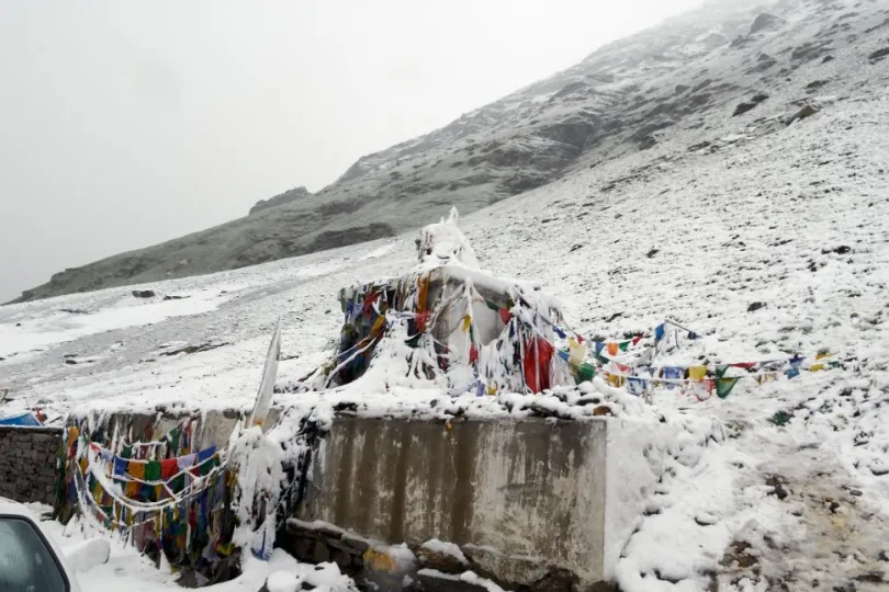 over land reizen naar Ladakh