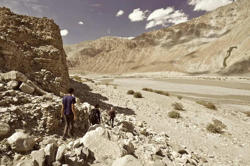 over land reizen naar Ladakh