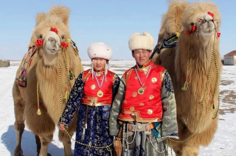 Das Fest der 1000 Kamele in der Mongolei