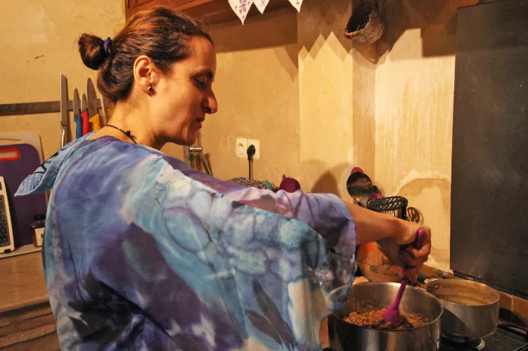 Marokko eten lokale vrouw
