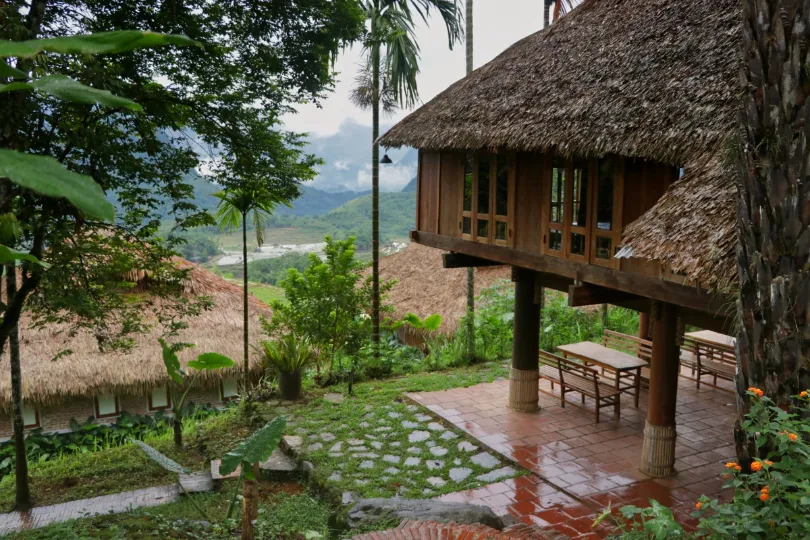 Vietnam ecolodge Pulong 