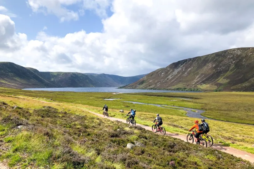 Schotland voorbeeldreizen fietsen Lochnagar