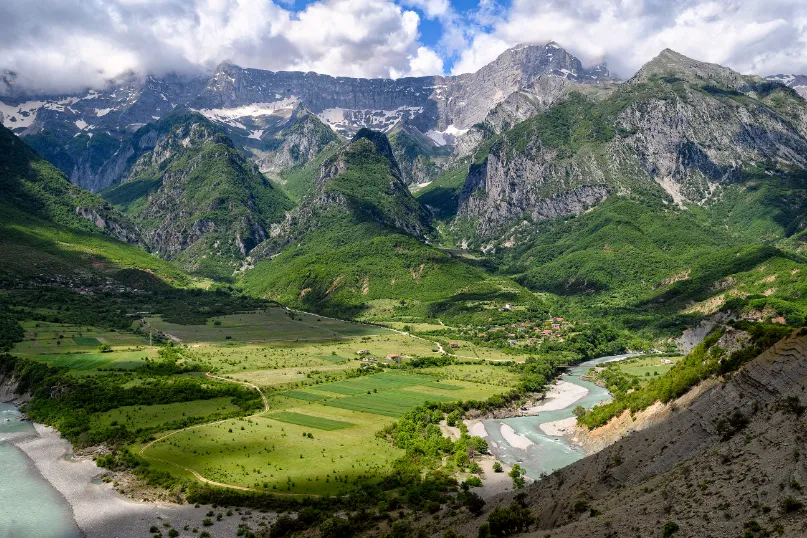 Zuid Albanie - Permet Vjosa