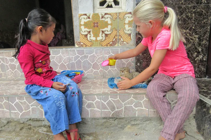 Indonesië Lombok spelende kinderen