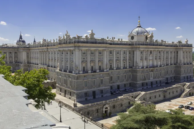 Spanje Madrid Almudena kathedraal