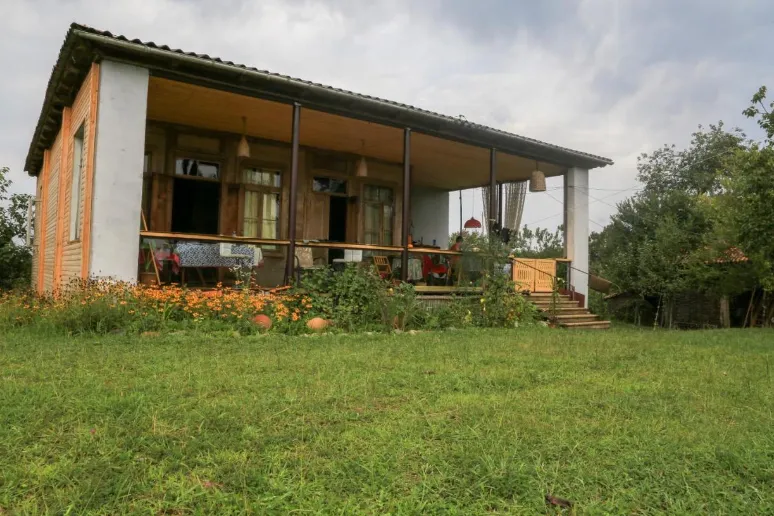 Komli farmhouse Georgia