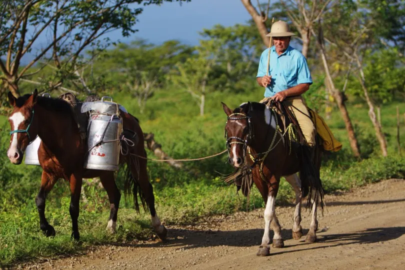 Reistips Nicaragua off the beaten track man met paarden