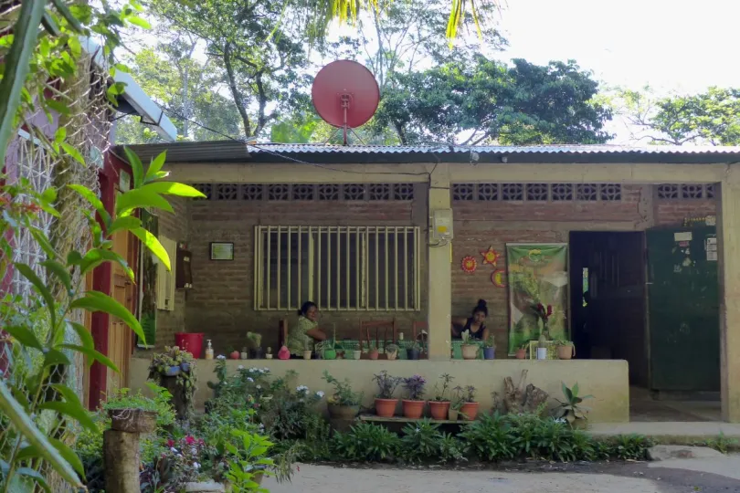 Community based tourism Nicaragua homestay Mendez