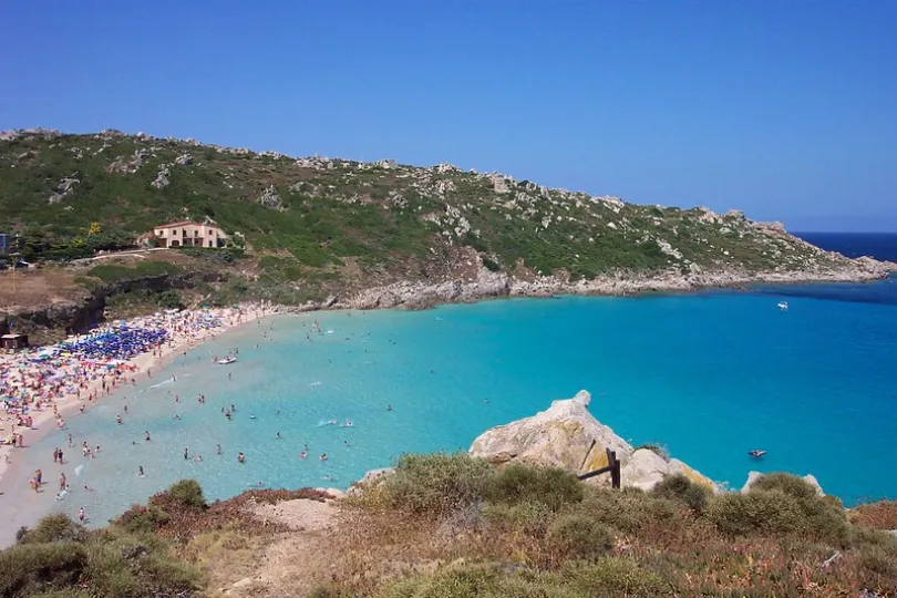 Een prachtig strand op Sardinië is Rena di Majori