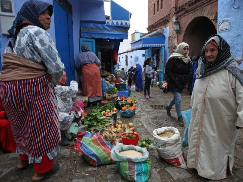vrouwen op markt in Marokko