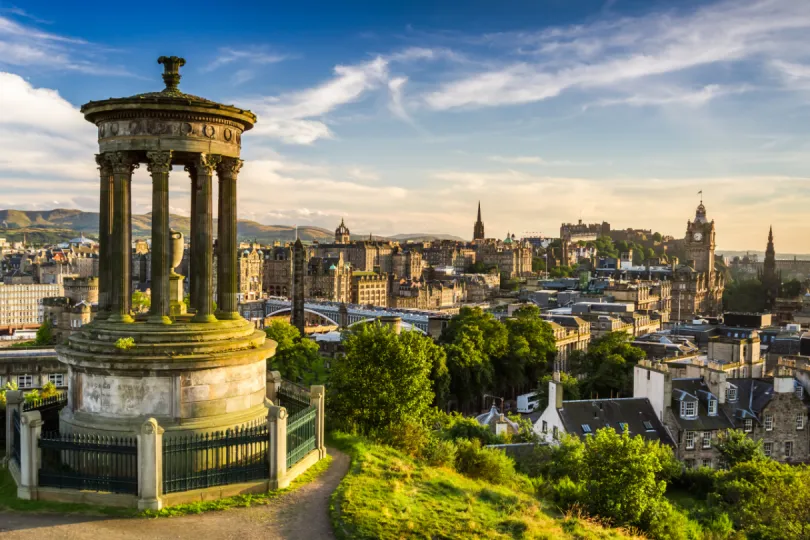 Edinburgh skyline