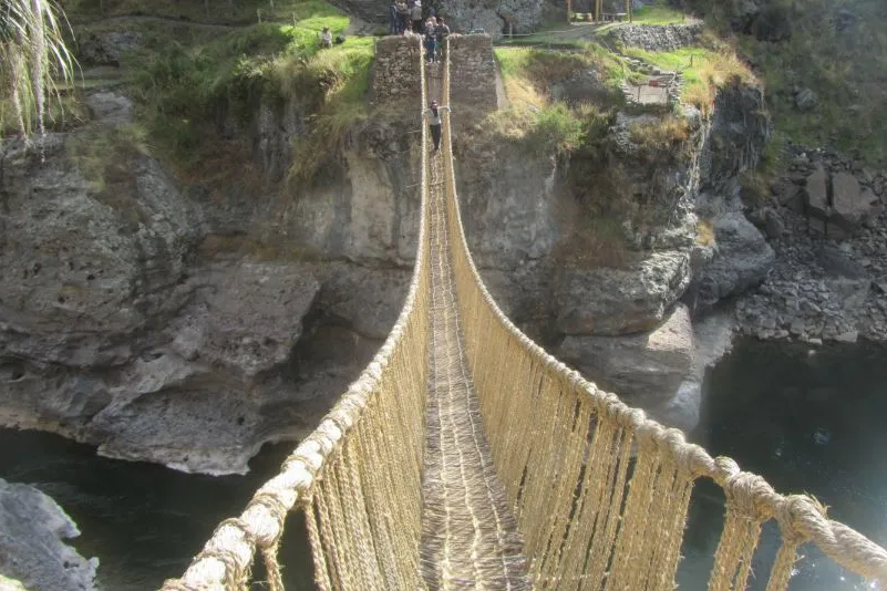 Peru brug knopen