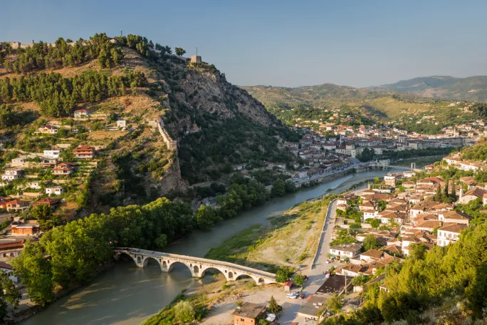 Berat-Albanie-uitzicht