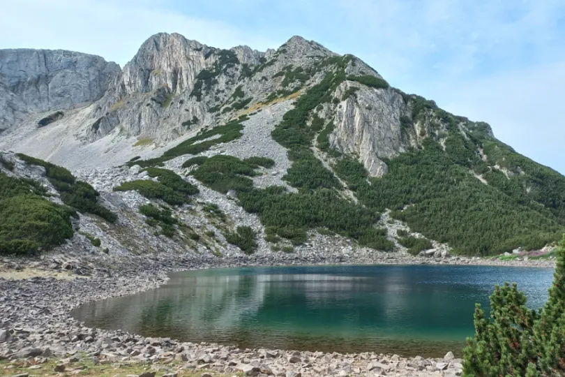 Sinanitsa top en meer in Pirin gebergte, Bulgarije