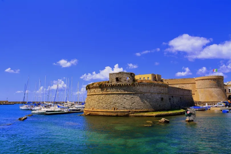 Kasteel aan het water in Salento.