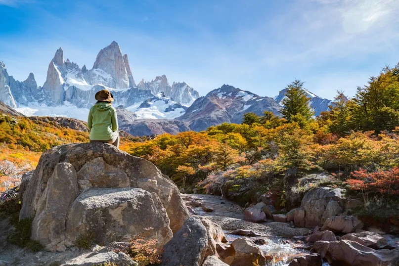 Beste reistijd Argentinië - reiziger bij de Fitz Roy.