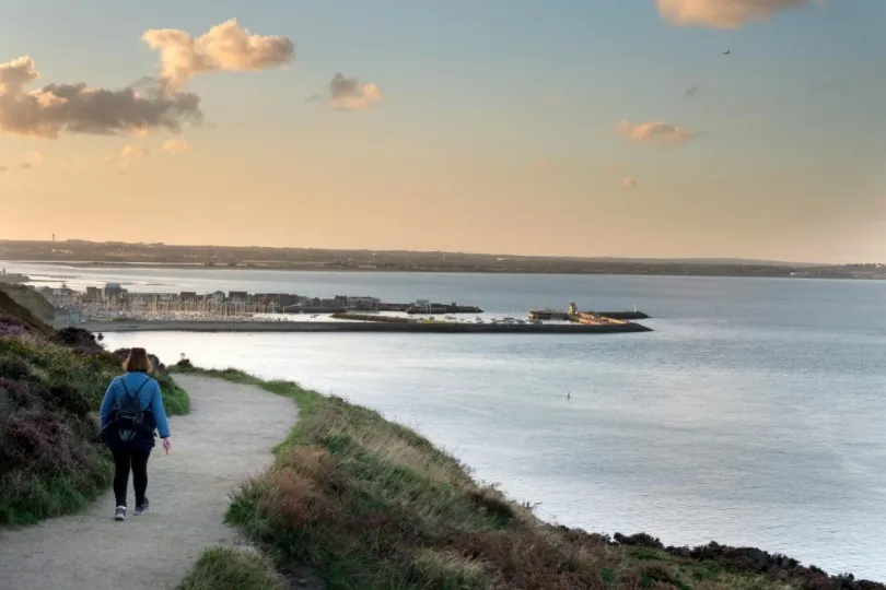 Autorondreis Ierland - kustpad in Howth.