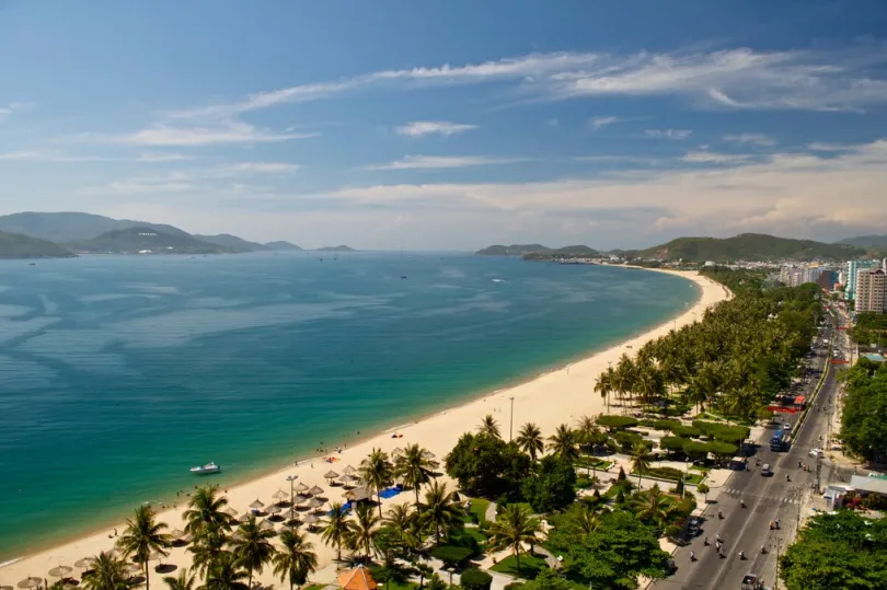 Rondreis Vietnam 3 weken - Nha Trang strand.