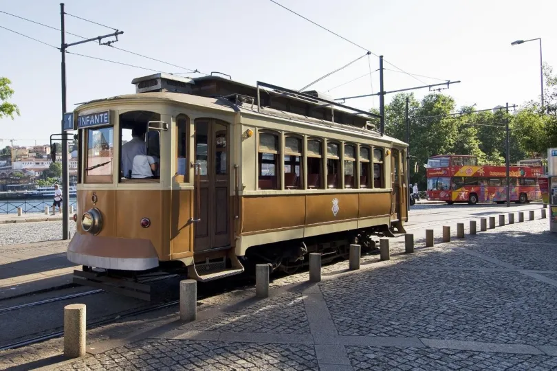 Oude tram in Porto.