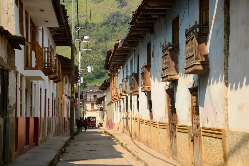 Straatje in Leymebamba in Peru.