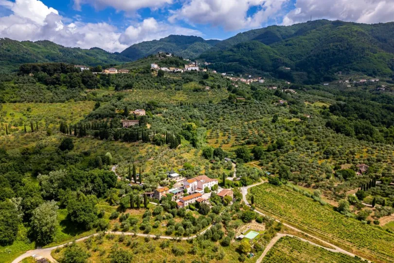 Huis in een wijngaard in Toscane.