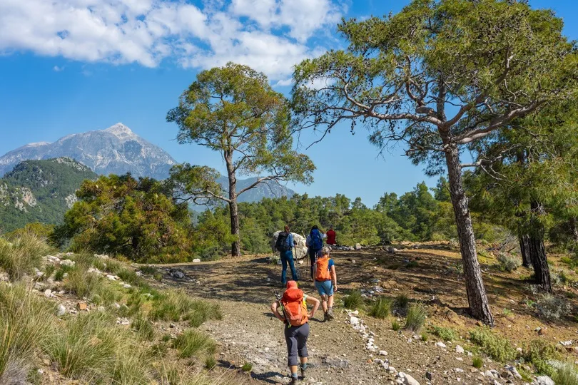 Groep wandelaars in Turkije. 