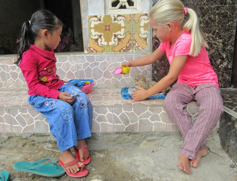 Indonesië Lombok spelende kinderen