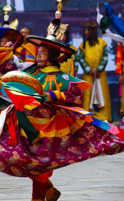 Bhutan cultuur dans, Better Places bestaat 10 jaar 