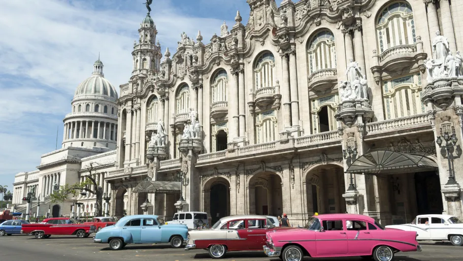 Lekker lang naar Cuba Havana auto's.