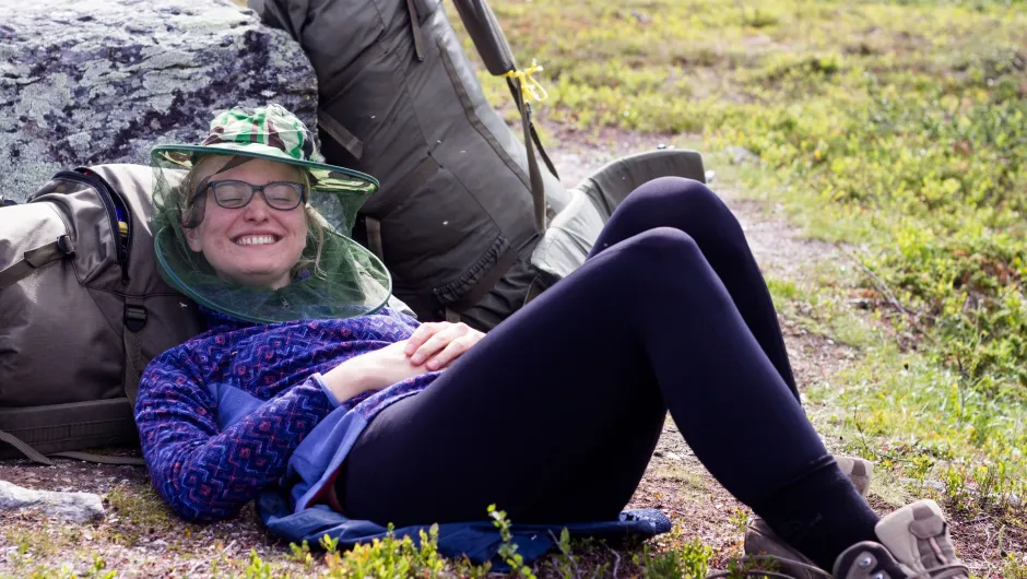 Muggen Zweden vrouw muggenmasker