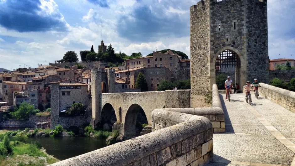 Fietsen in Besalu