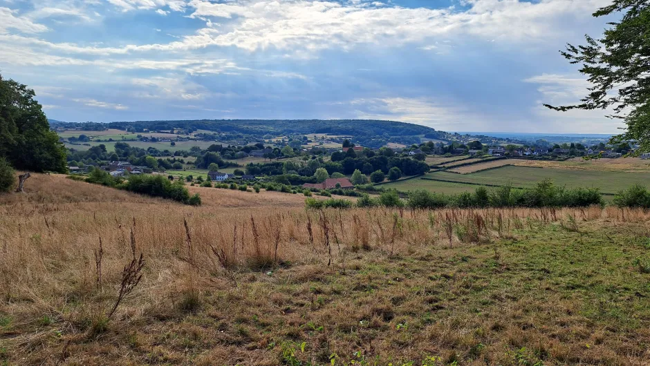 uitzicht over heuvels Limburg Nederland