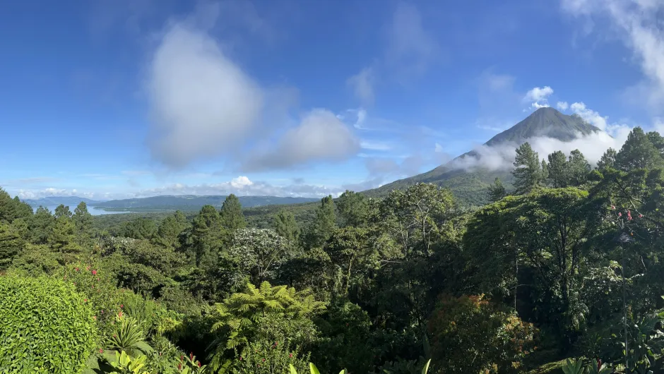 Uitzicht op vulkaan in Costa Rica