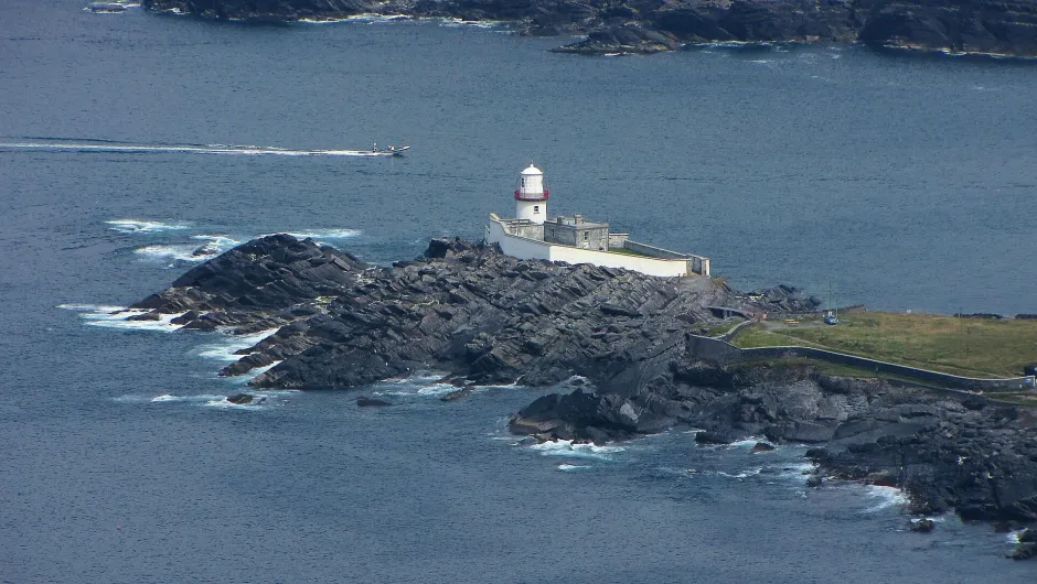Boot naar Ierland vuurtoren