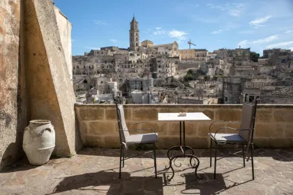 Uitzicht op de stad vanuit accommodatie in Matera.