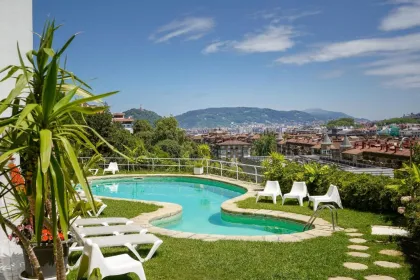 Hotel met zwembad Spanje.