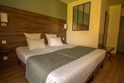 Hotelkamer in Frankrijk.