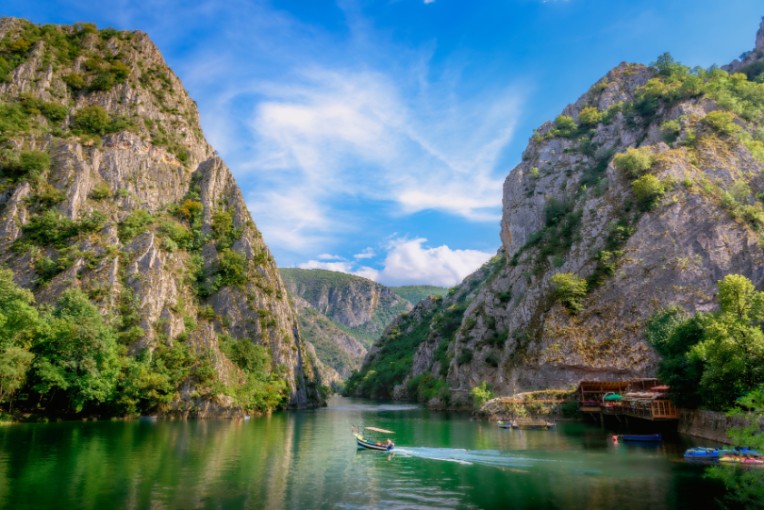 Vliegtickets Noord-Macedonië Matka Kloof